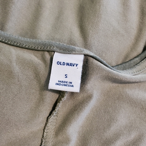 Old Navy Green Camo print Stretchy Knit Sleeveless Dress Size Small, Fun, Casual - Picture 6 of 10